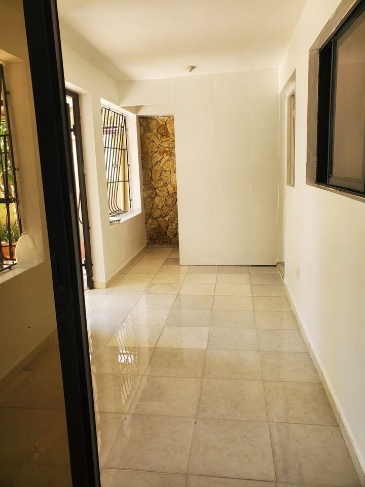 apartamentos - Alquilo casa en Residencial Santo Domingo 2