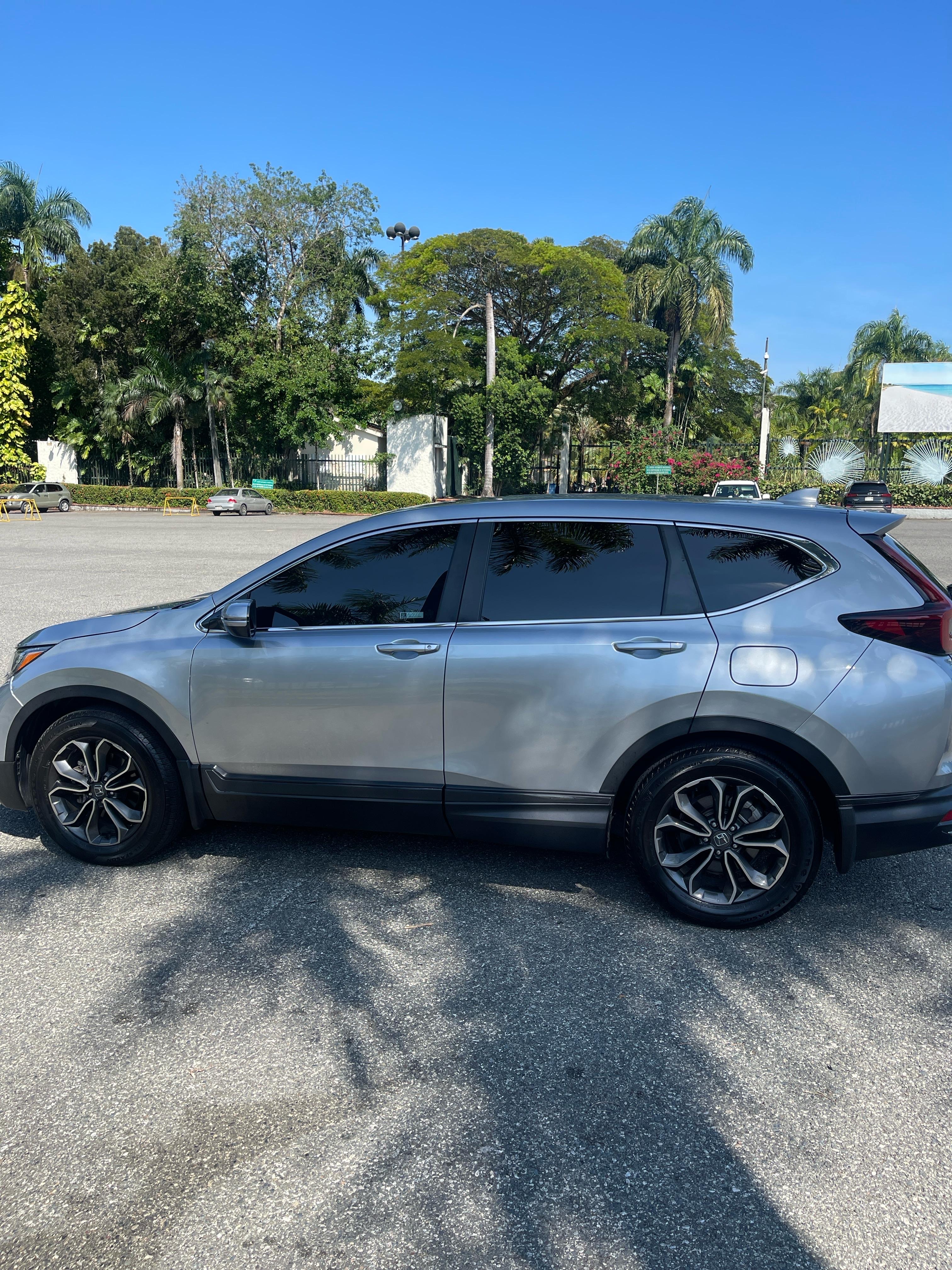 jeepetas y camionetas - Honda CRV EX-L 2021 (Único dueño en el país)  2