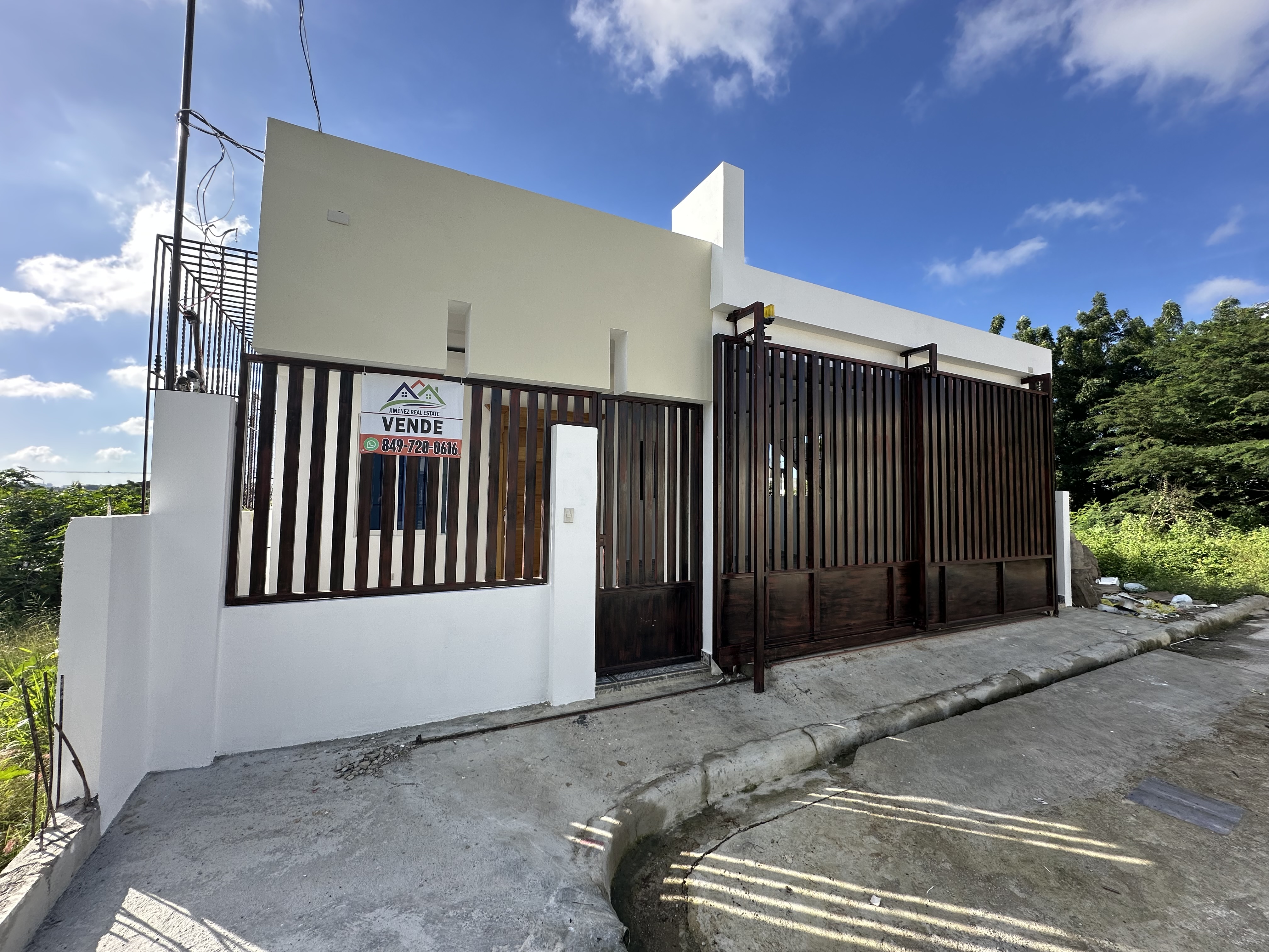 casas - CASA EN VENTA EN SANTIAGO DE LOS CABALLEROS 