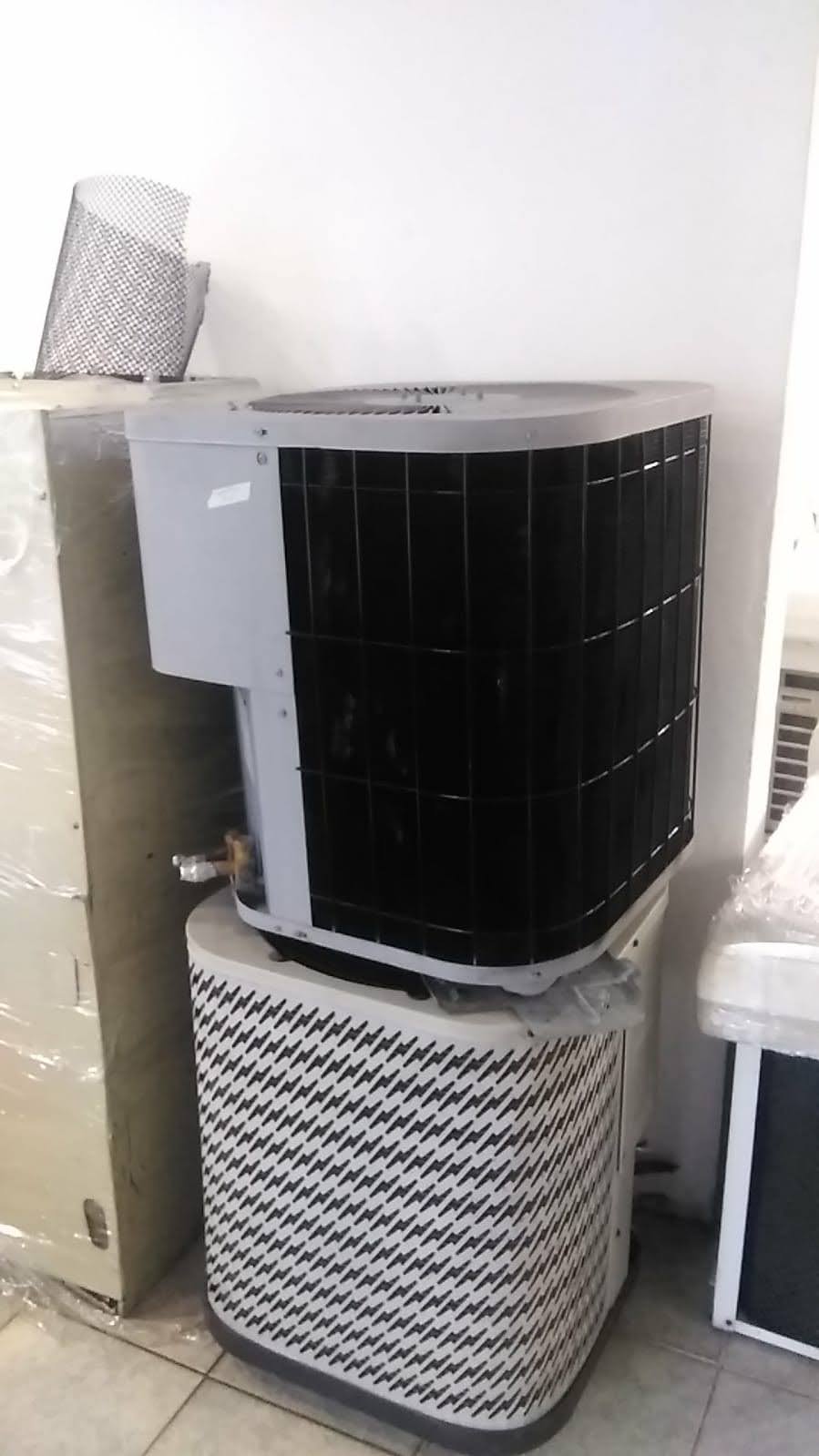 aires acondicionados y abanicos - 🔴Aire Acondicionado 24000BTU PISOTECHO Conven. 1