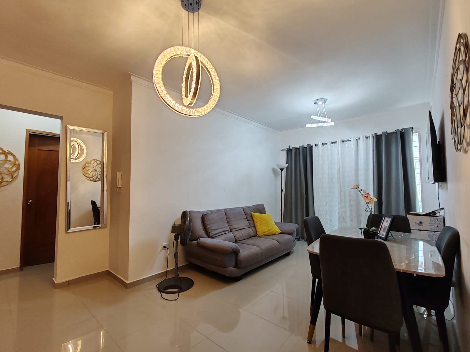 apartamentos - venta de apartamento en la autopista de san Isidro 2do nivel santo Domingo  1