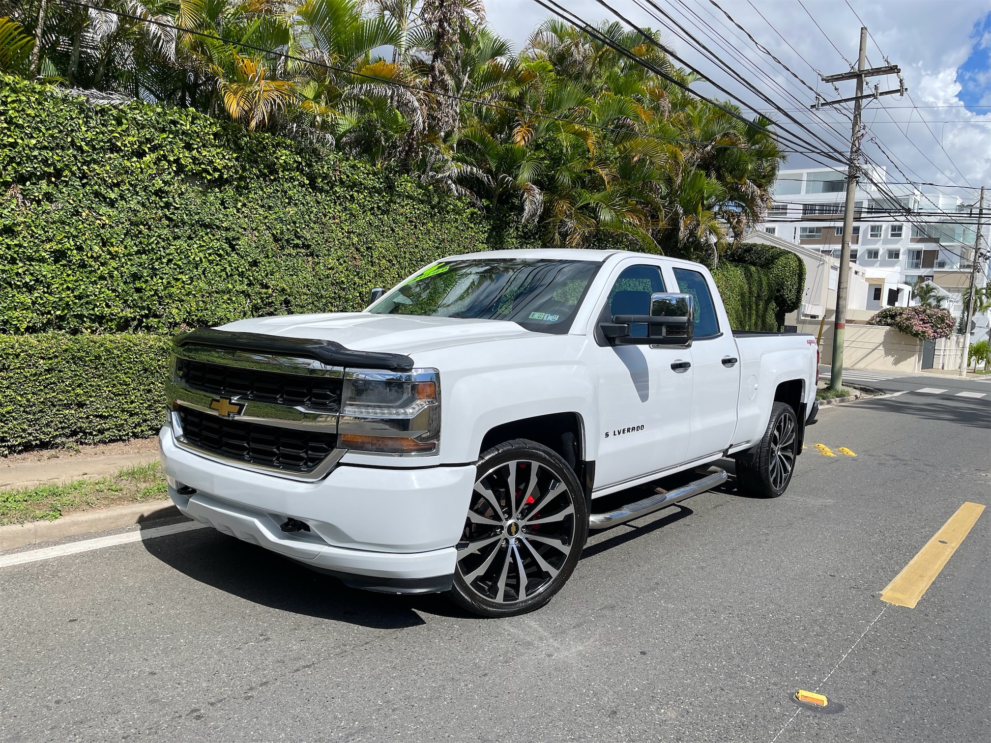 jeepetas y camionetas - CHEVROLET SILVERADO LTZ 2016