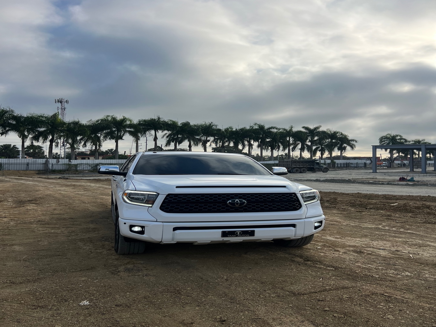 jeepetas y camionetas - Tundra Platinum 2019 2
