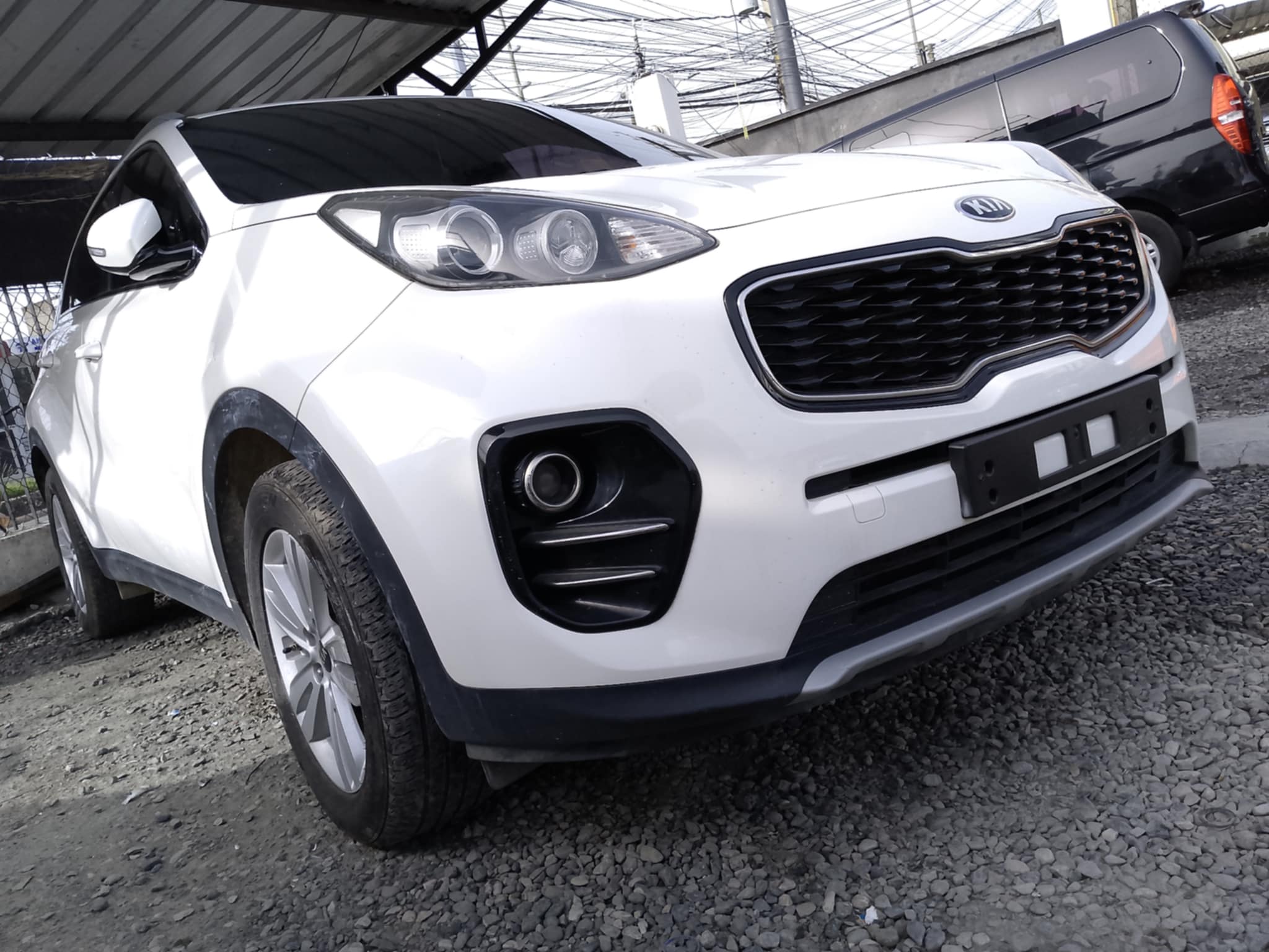 jeepetas y camionetas - KIA SPORTAGE 2019 BLANCO DESDE: RD$1,050,100 2