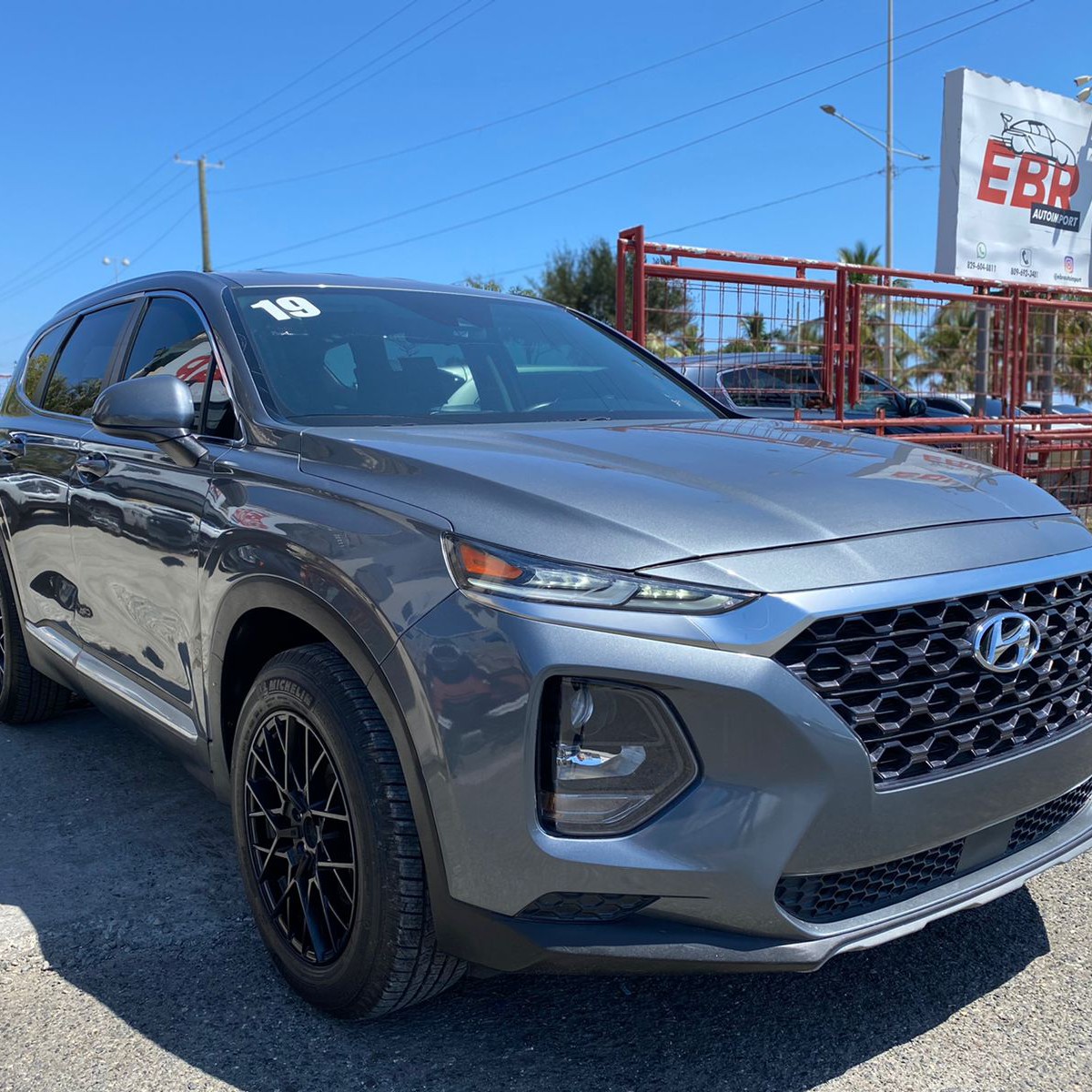 jeepetas y camionetas - Hyundai Santa Fe SE 2019