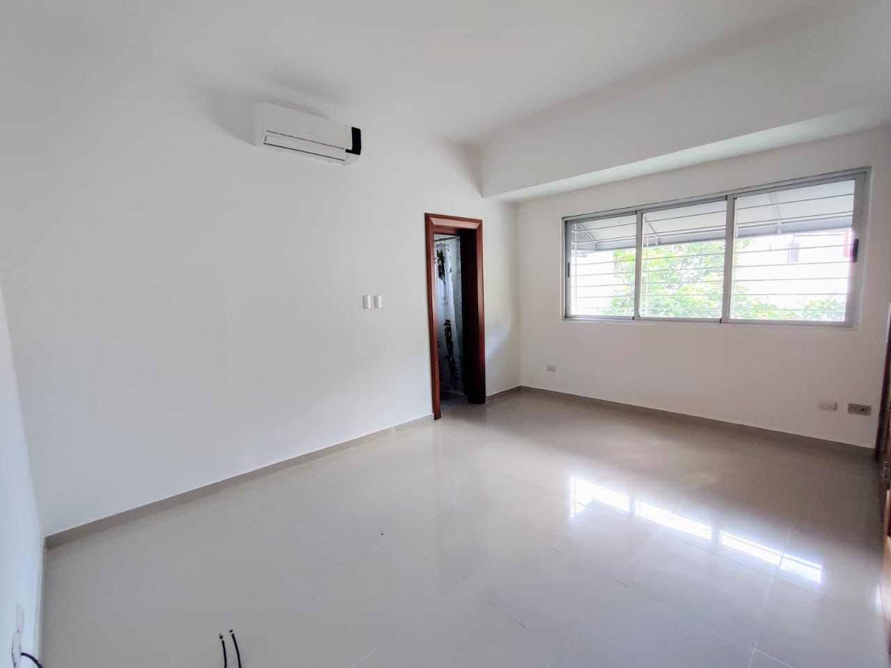 apartamentos - Apartamento en Venta PARAÍSO USD 300,000.00  6