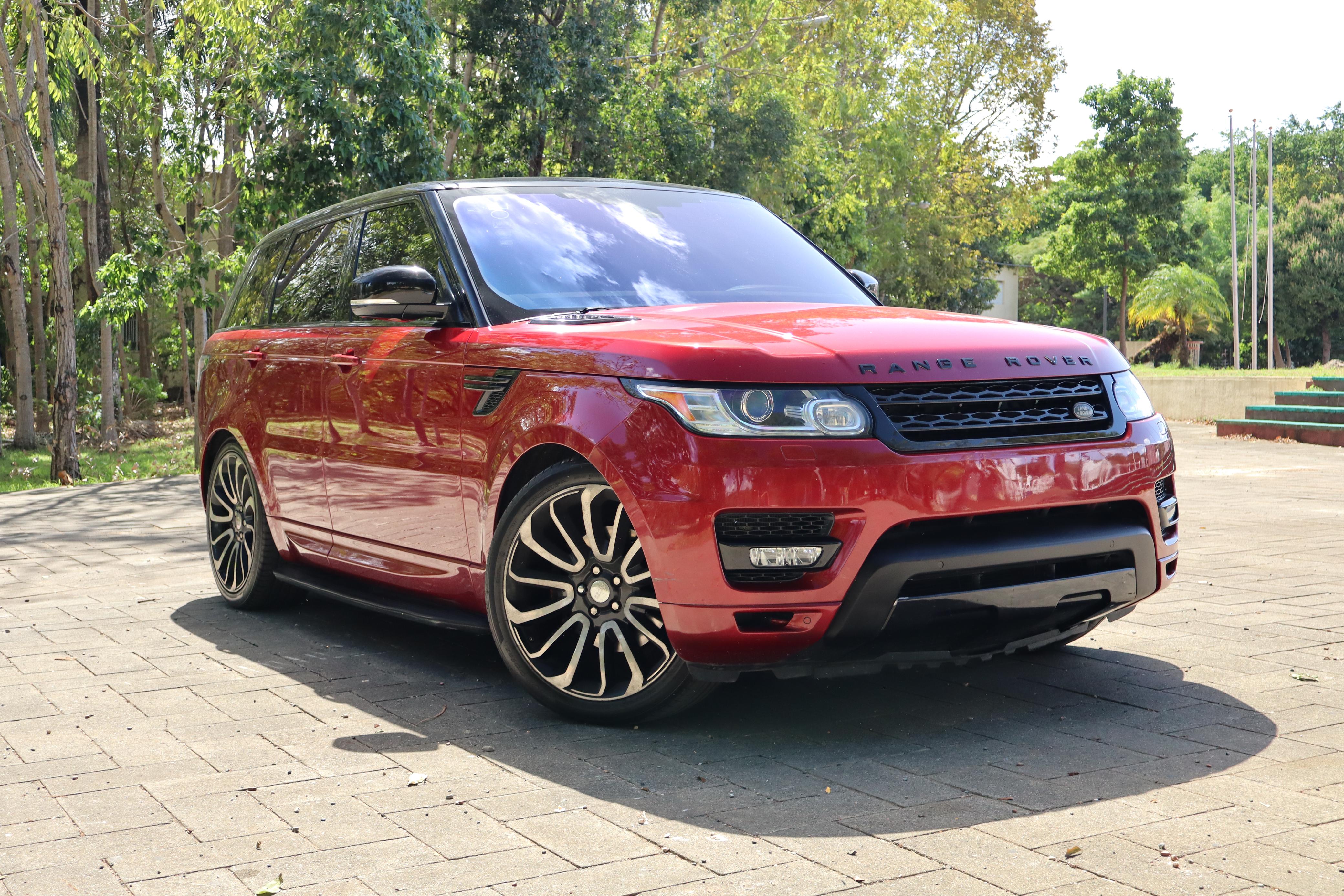 jeepetas y camionetas - Montate en esta super deportiva land rover sport HSE 2016 único dueño  0