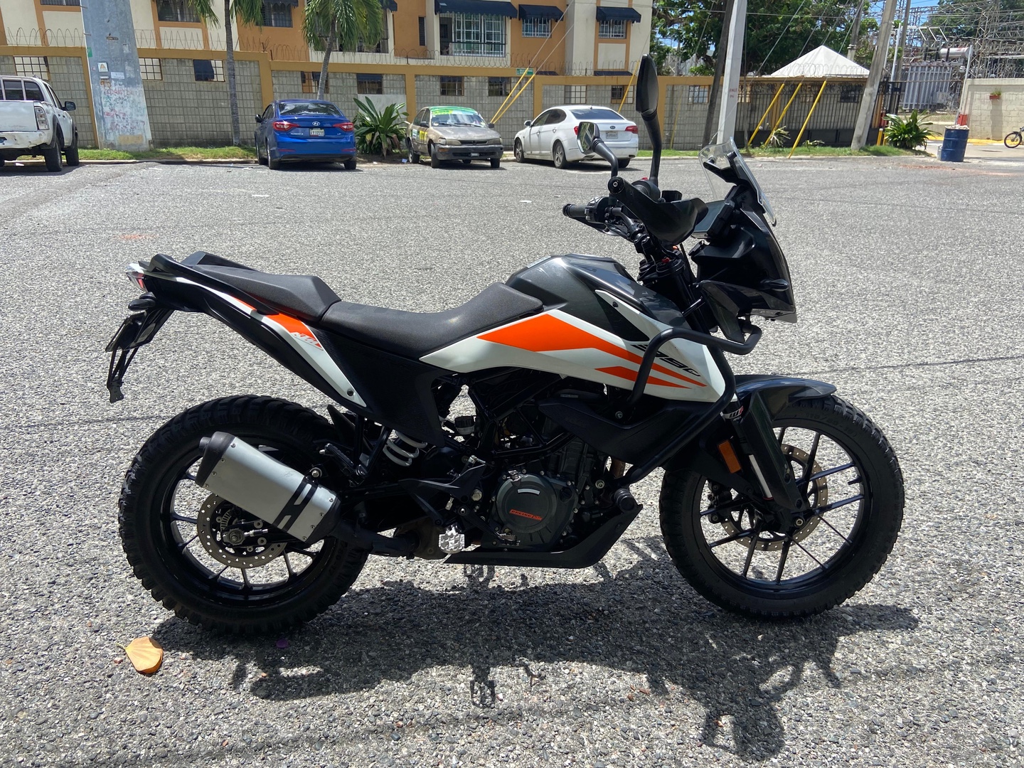 motores y pasolas - KTM Adventure 390, año 2020 3