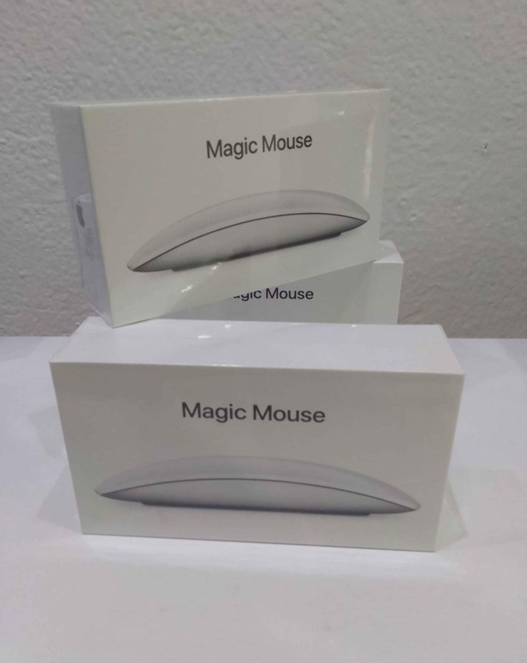 computadoras y laptops - Apple Magic Mouse 2, Mouse Inalambrico. Bluetooth. 1