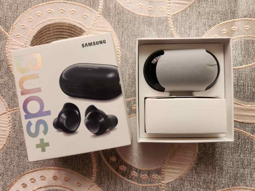 camaras y audio - Audifonos Samsung Galaxy Buds Plus en su caja