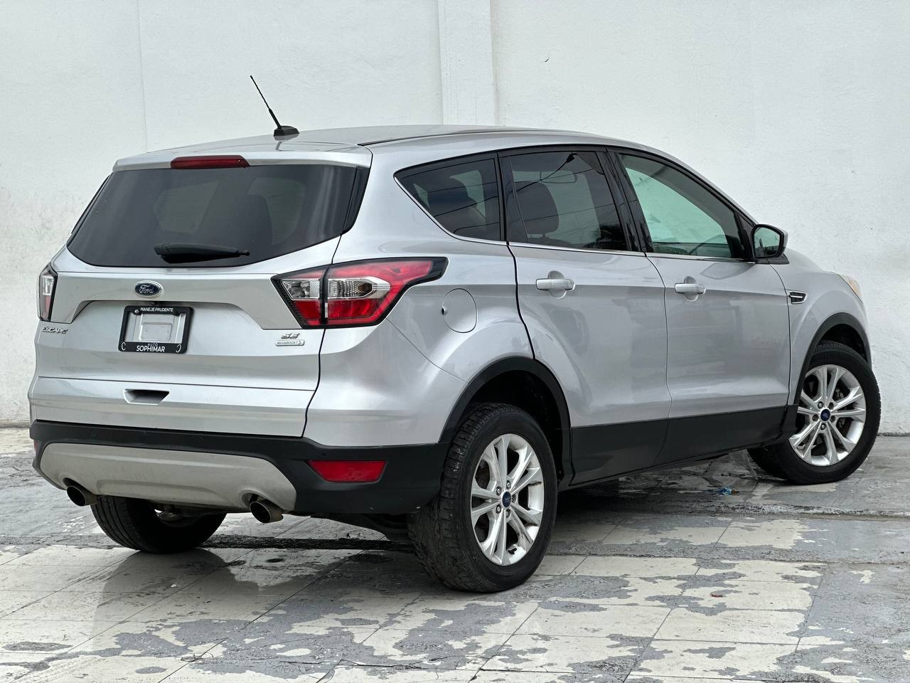 jeepetas y camionetas - FORD ESCAPE SE  2017 5