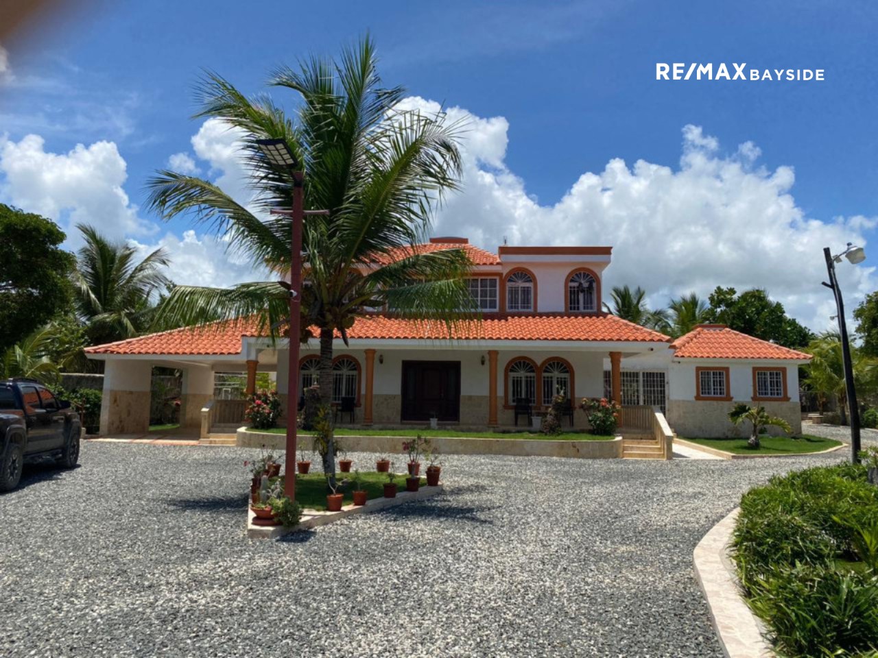 casas vacacionales y villas - Villa en Cumayasa con una experiencia típica Dominicana! 