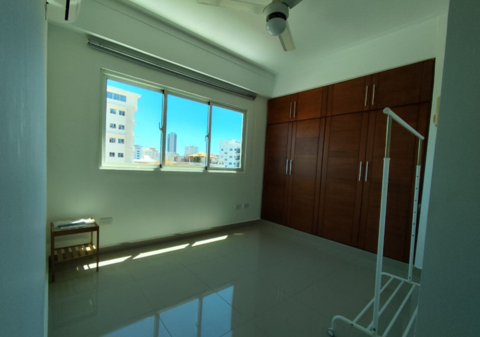 apartamentos - Apartamento en Venta en Bella Vista Norte 2H, 2B, 1 P 4