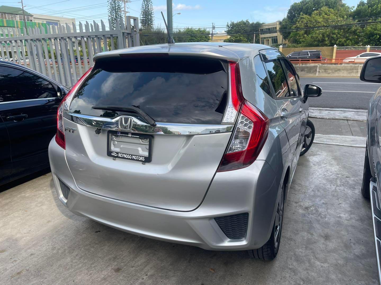 carros - HONDA FIT HYBRID 2016 1