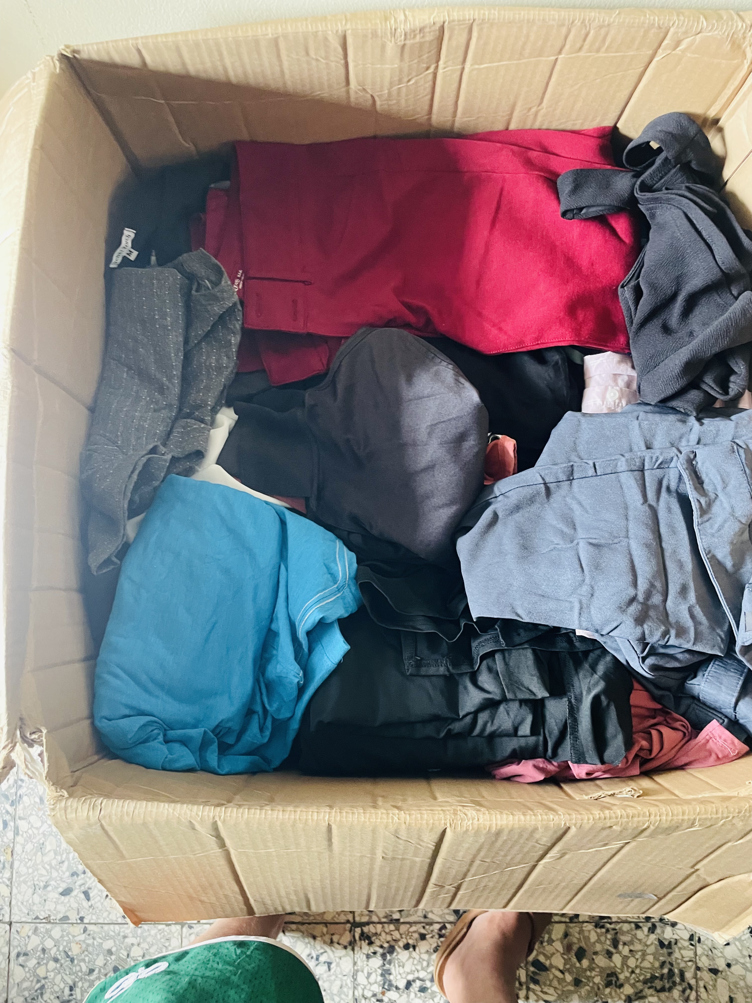 ropa para mujer - Vendo caja de ropa traída de los Estados Unidos 1