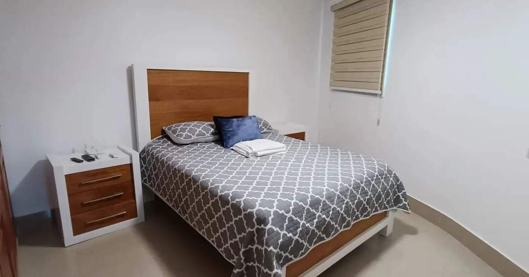 apartamentos - Vendo 2do piso amueblado el despertar atrás del banco central 