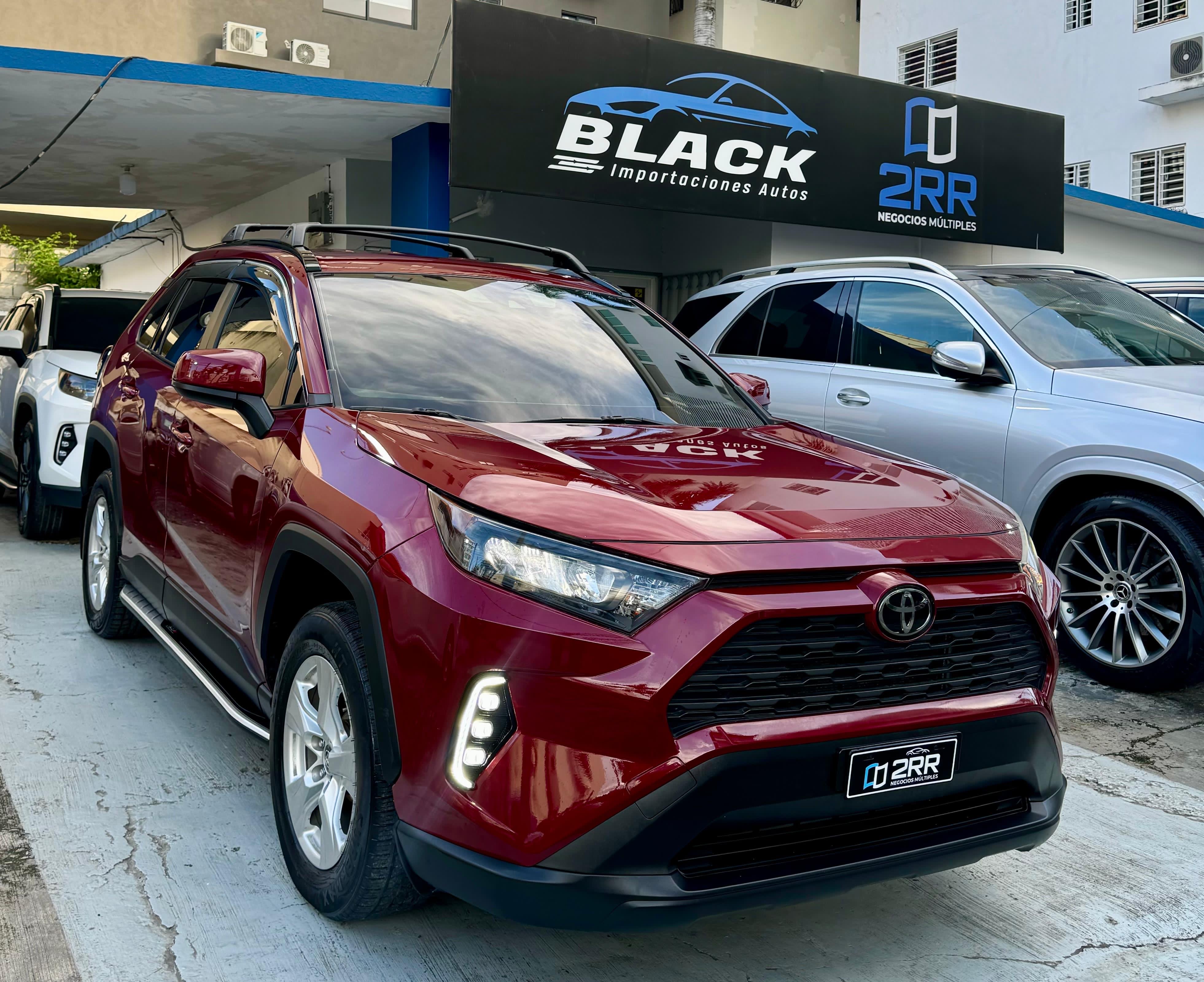 jeepetas y camionetas - Toyota Rav4 LE 2019 4x4 3