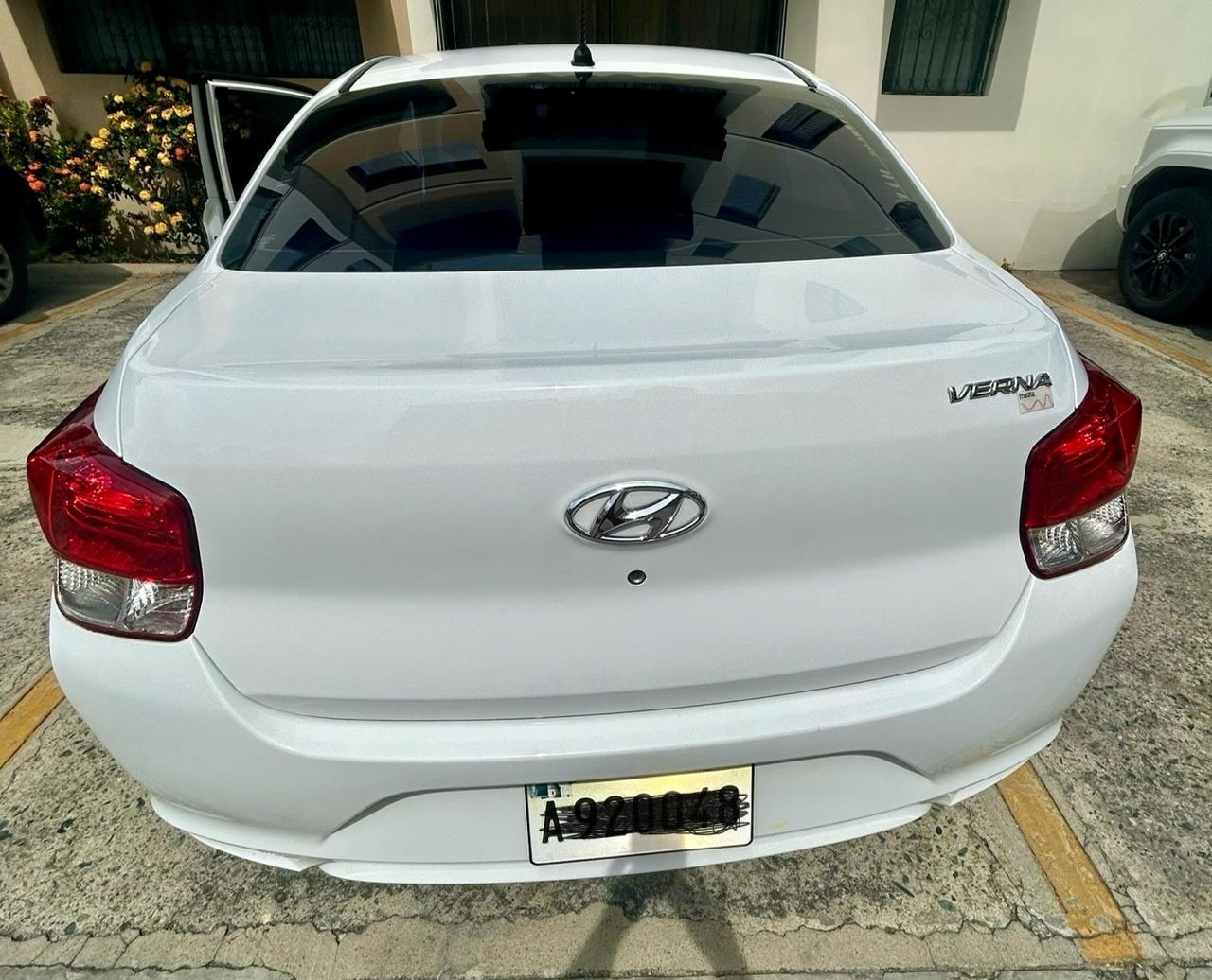 carros - hiunday verna 2020 3