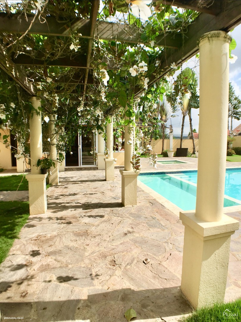 casas - Isabel Villas casa con patio piscina 4 habitaciones  5