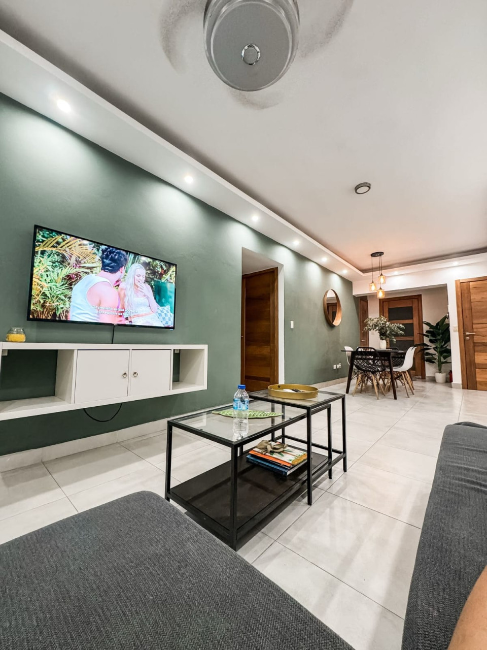 apartamentos - 🏡APTO AMUEBLADO EN ALQUILER – ARROYO HONDO, DN🏡