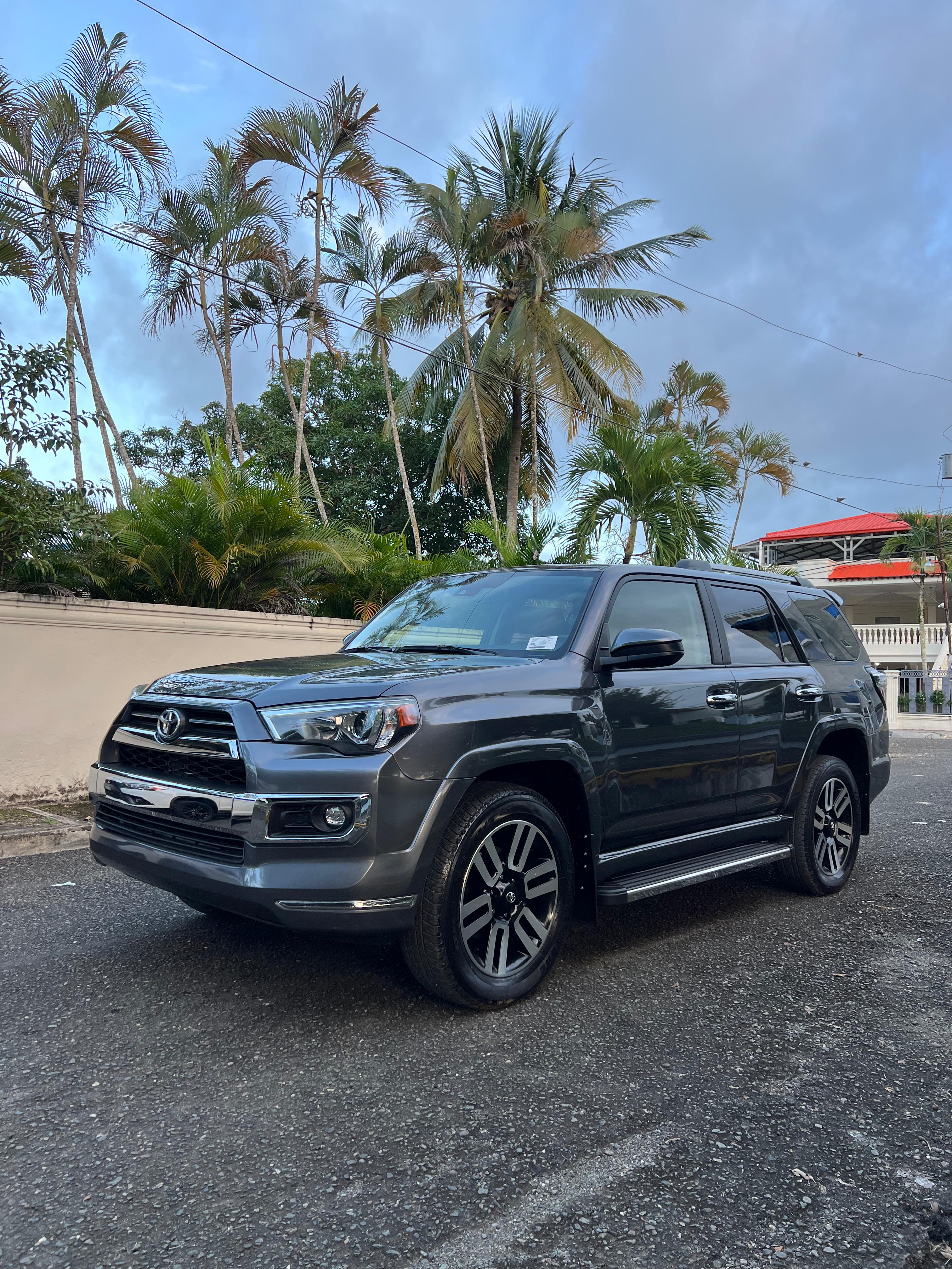 jeepetas y camionetas - Toyota 4runner 2022 2