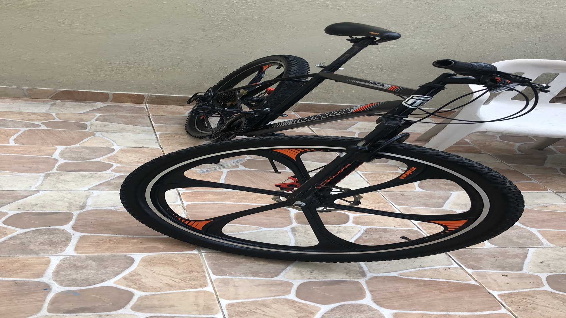 Bicicleta mongoose mack outlet