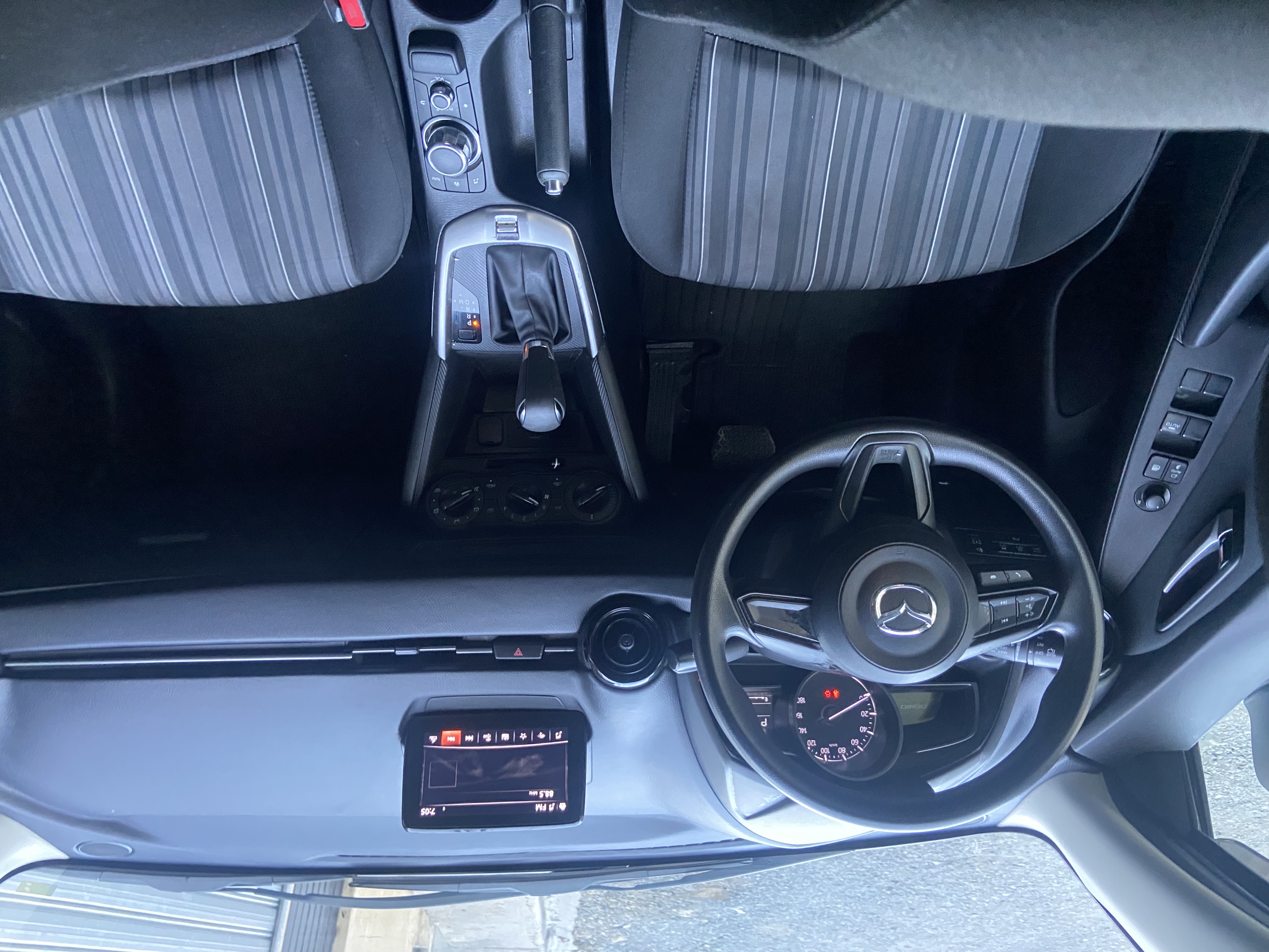 carros - Mazda Demio 2019 gasolina 5