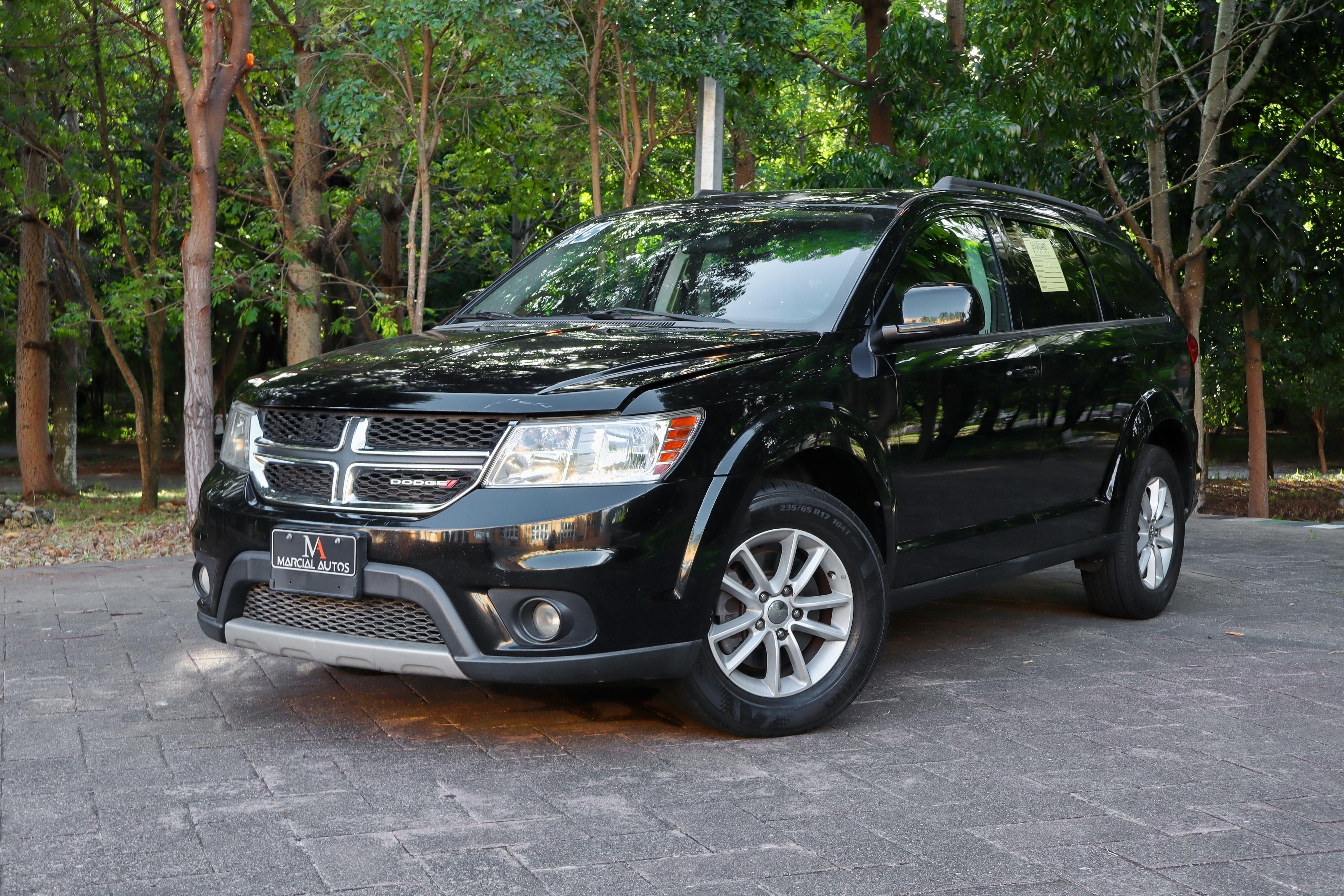 jeepetas y camionetas - Impecable dodge Journey SXT 2016 recién importada  2