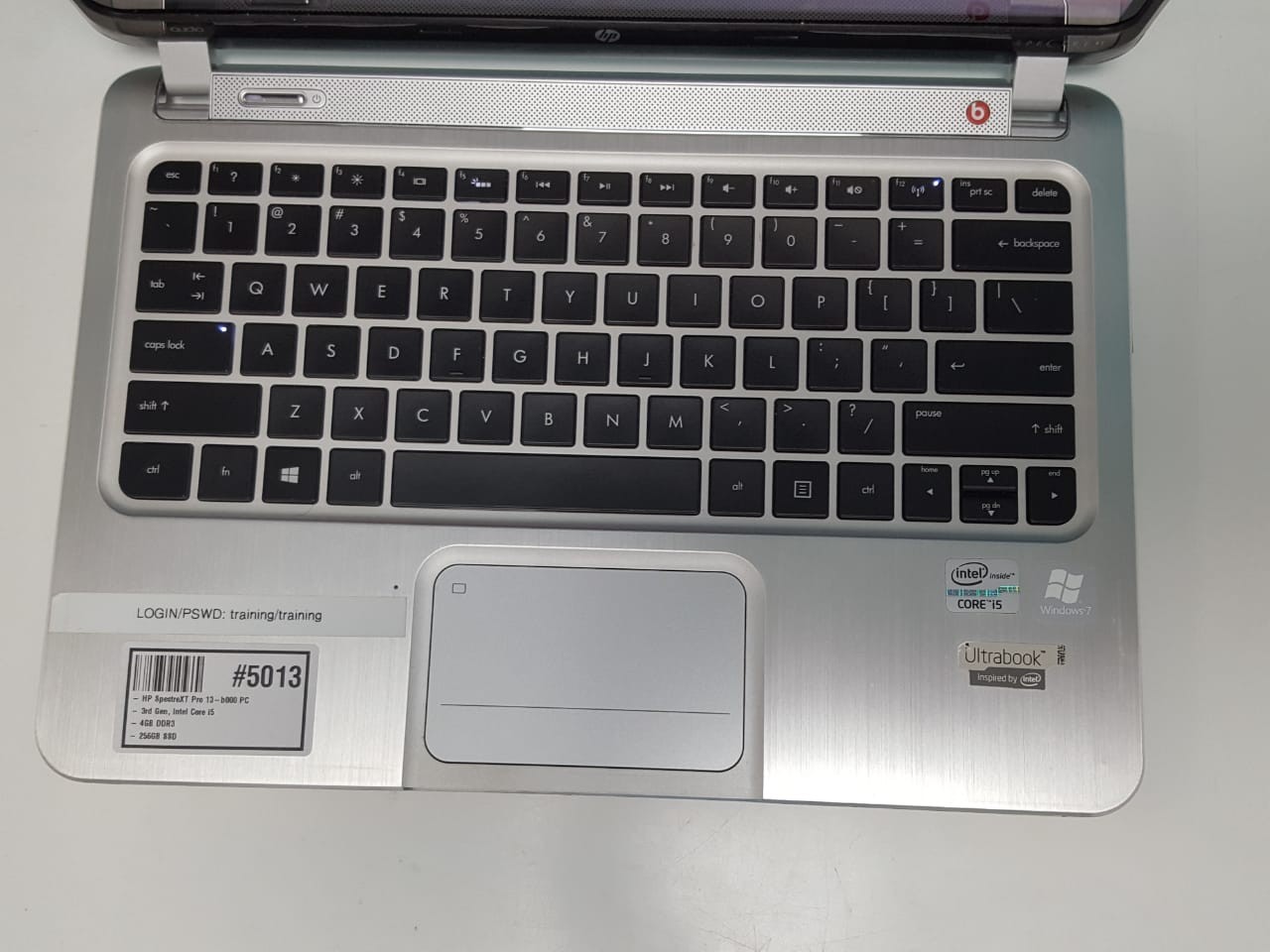 computadoras y laptops - Laptop, HP SpectreXT Pro 13 -b000 PC / 3rd Gen, Intel Core i5 / 4GB DDR4 / 256GB 3