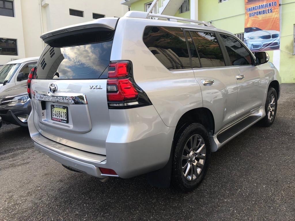 jeepetas y camionetas - Land Cruiser Prado VXL 2019 
 4