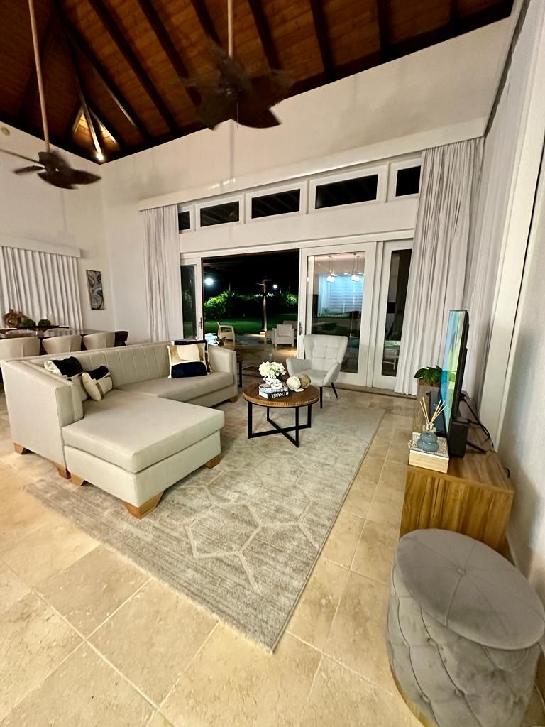 casas vacacionales y villas - Venta de lujosa villa en Cap Cana 1