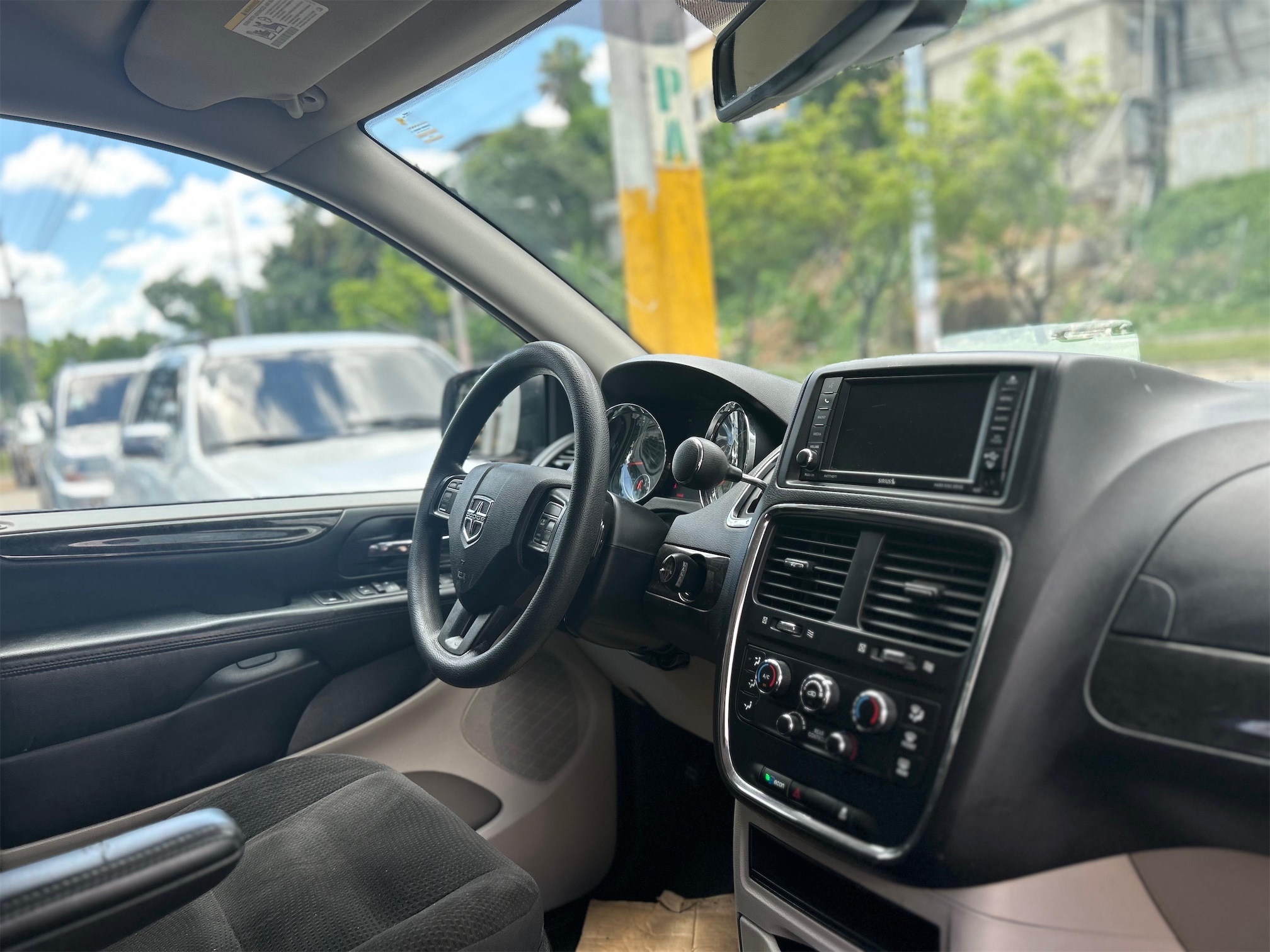 carros - Dodge Caravan Sxt 2018 Clean  5