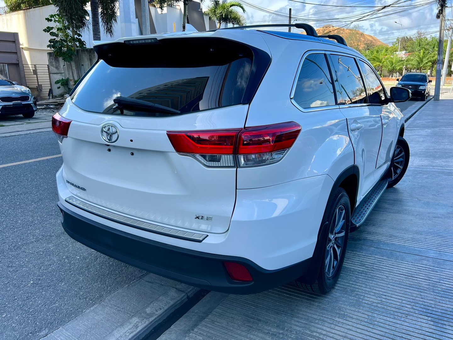 jeepetas y camionetas - Toyota Higlander XLT 2019 1