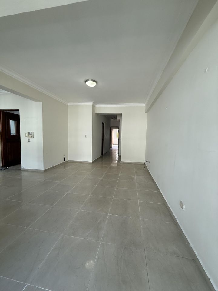 apartamentos - Alquiler de Apartamento Vacio en Mirador Norte