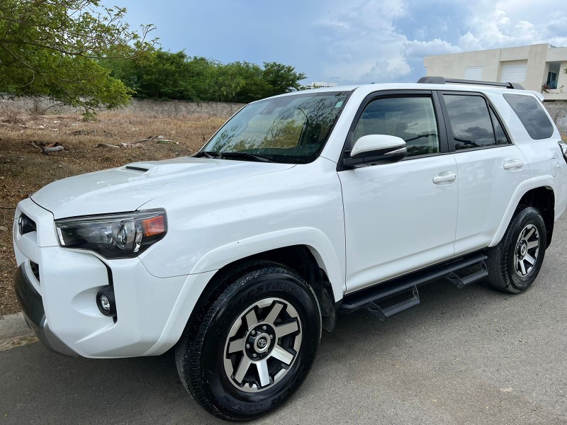jeepetas y camionetas - Toyota 4runner limited 2022 2