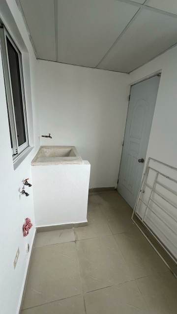 apartamentos - Apartamento en Venta en Santo Domingo Oeste,en el Res, el Condado edificio DOME 9