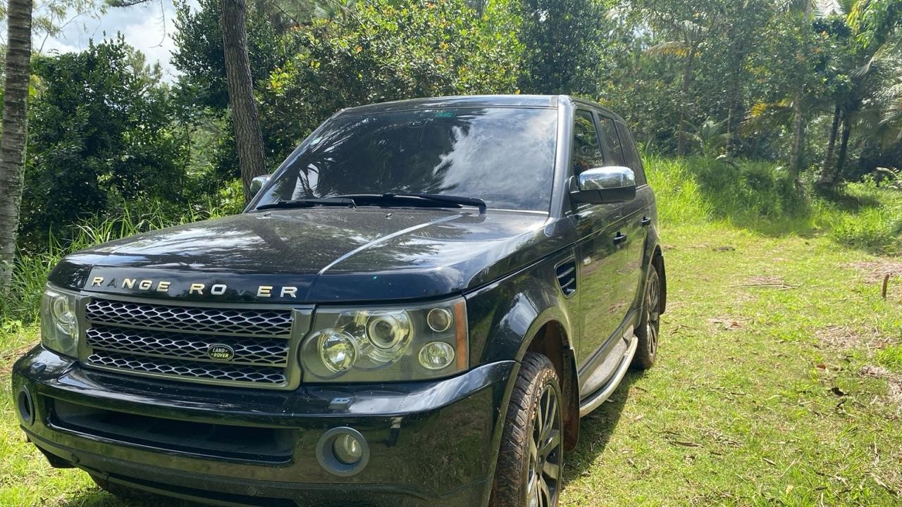 jeepetas y camionetas - Range Rover 2006 Sport Full 4x4 Gasolina NEGOCIABLE