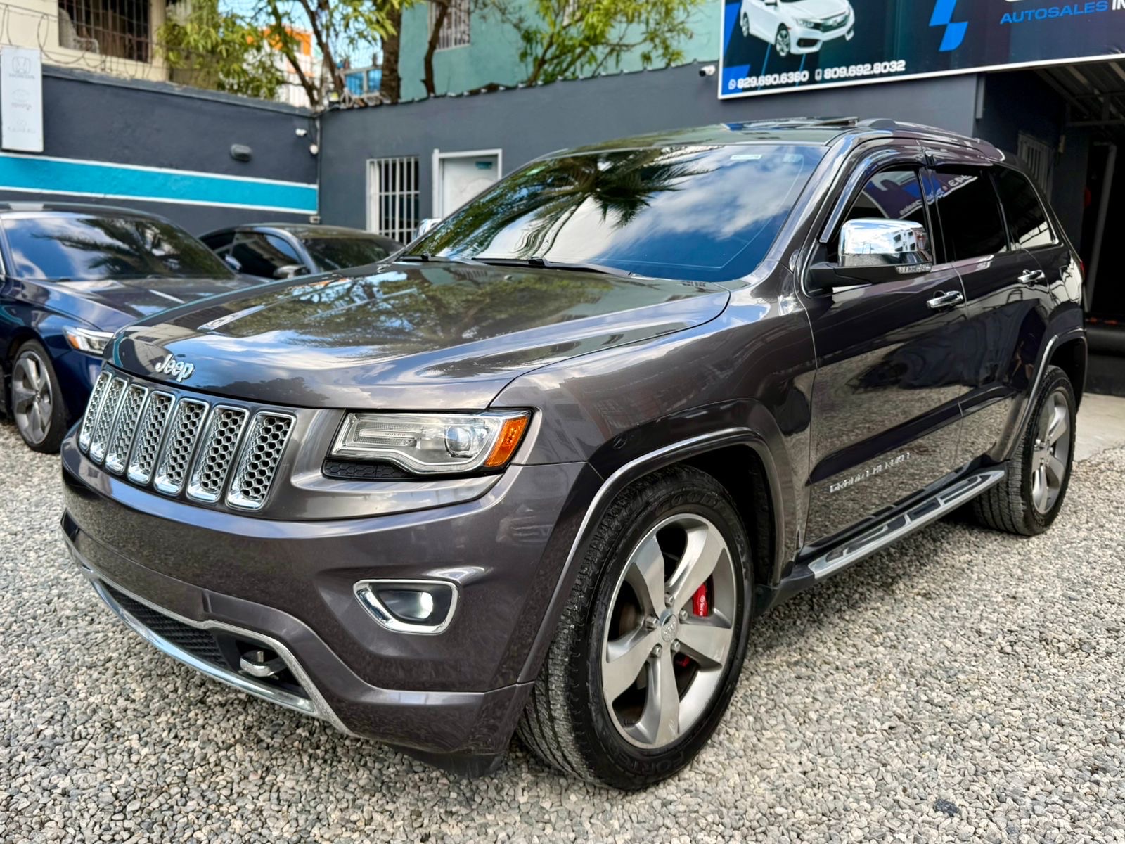 jeepetas y camionetas - Jeep Grand Cherokee Overland
 6