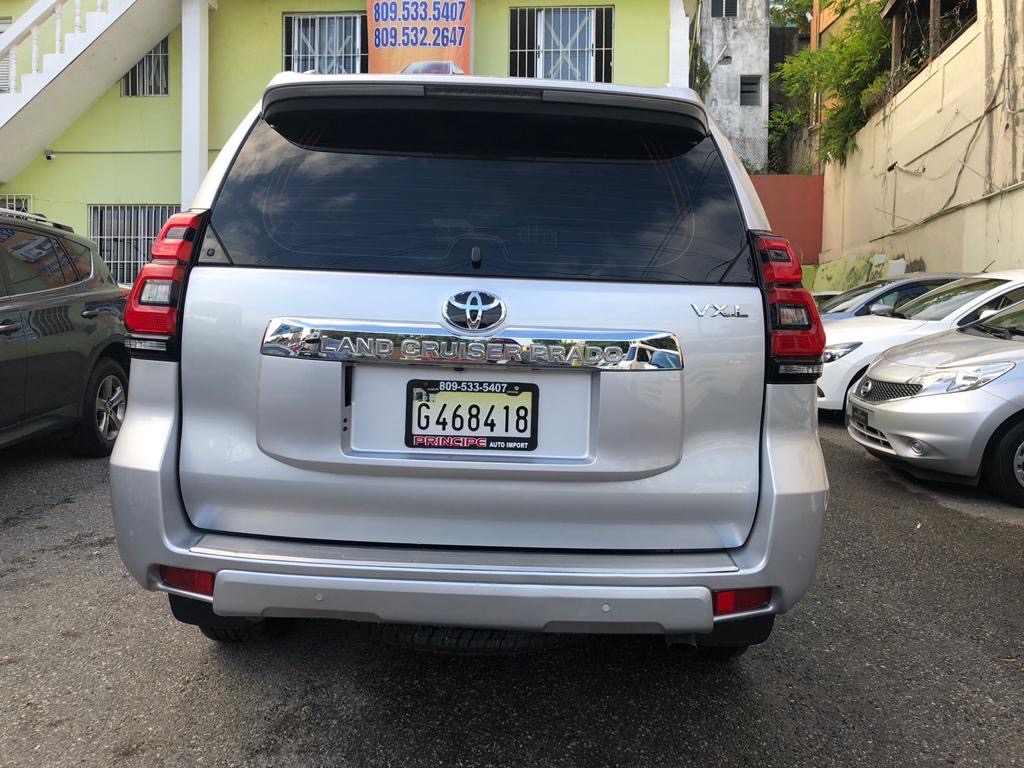 jeepetas y camionetas - Land Cruiser Prado VXL 2019 
 5