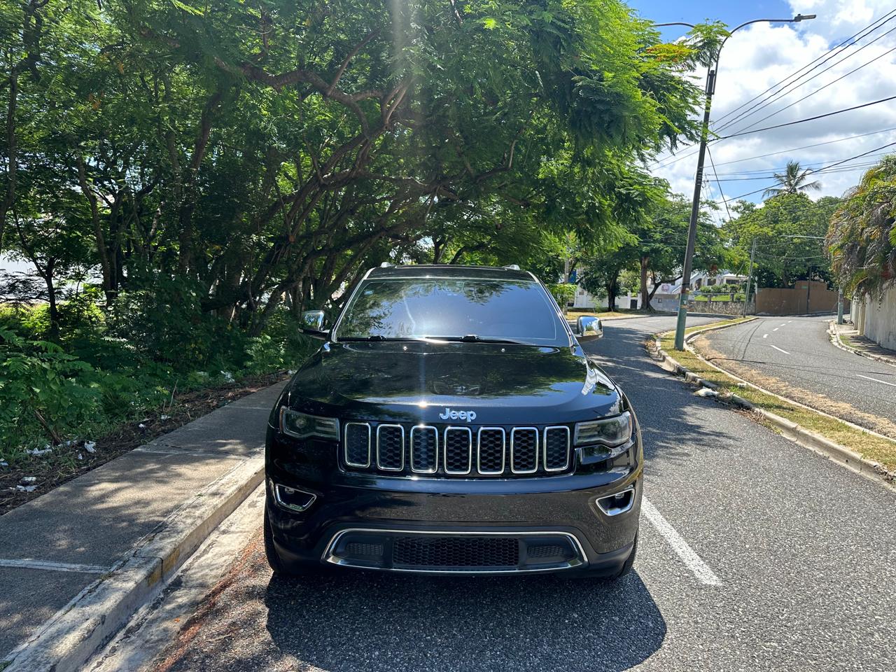 jeepetas y camionetas - Jeep Gran cherokee límite 2017 1