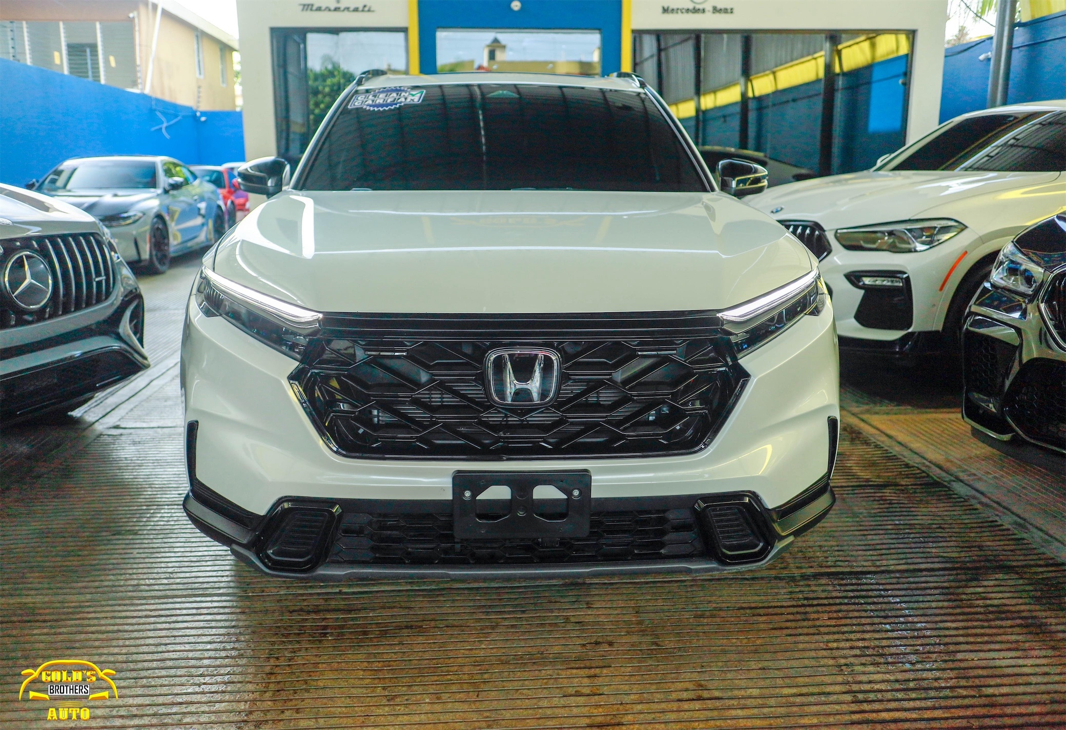 jeepetas y camionetas - Honda CRV Sport  Hybrid 2023 Clean Carfax  1