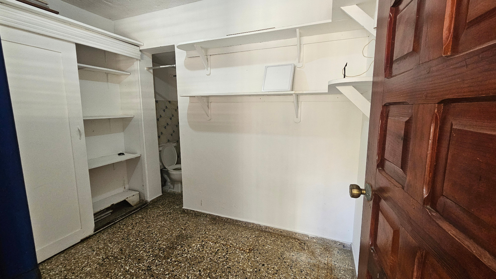 apartamentos - ALQUILER AMPLIO EN BELLA VISTA 6