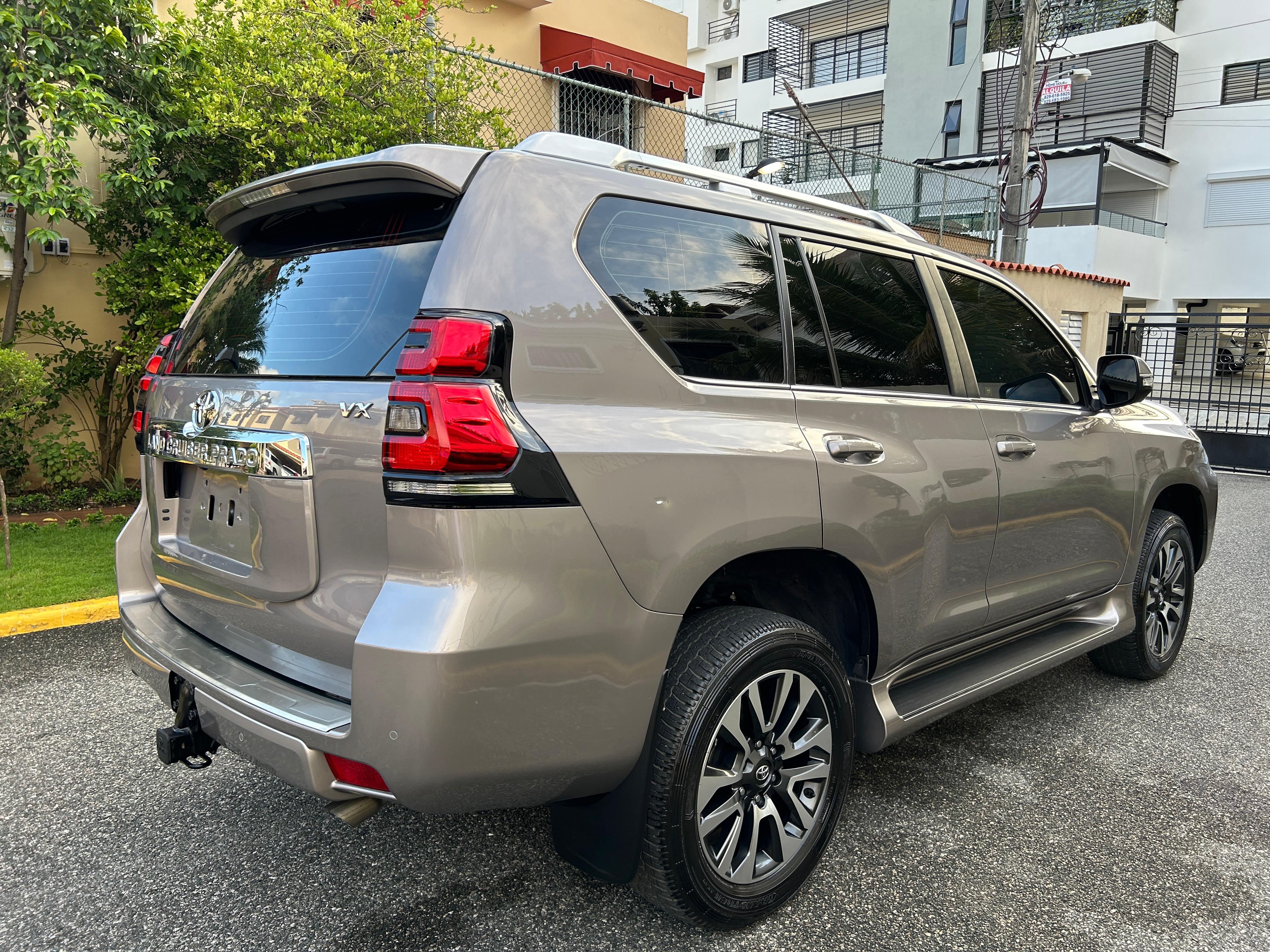 jeepetas y camionetas - Toyota Land Cruiser prado 2022 3