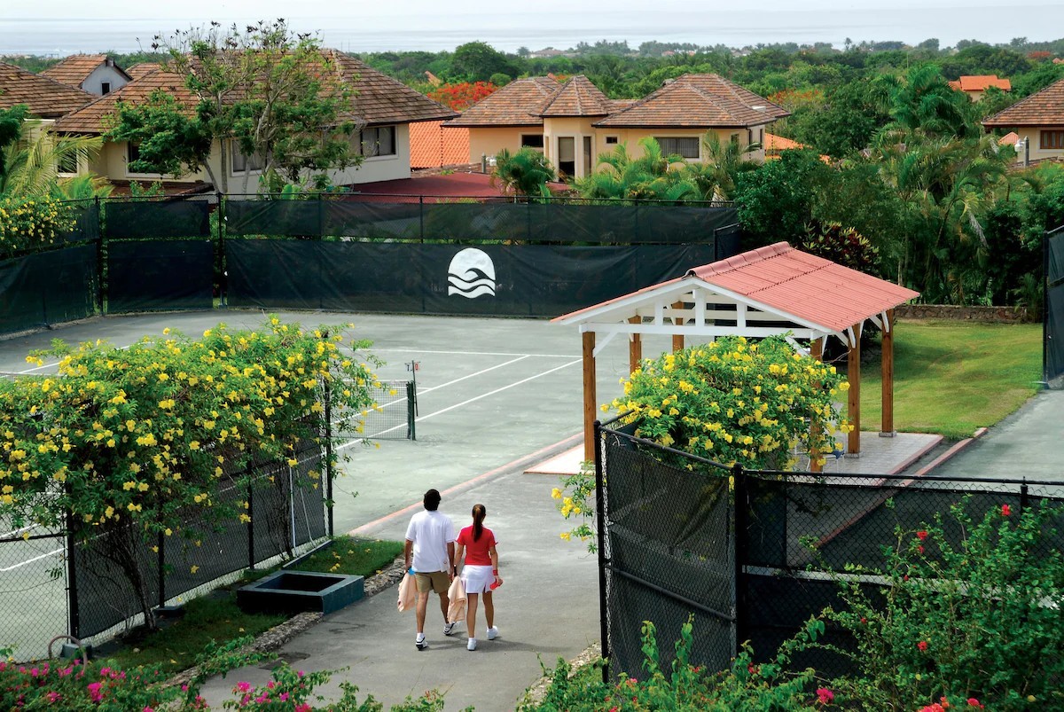 casas - Hermosa Villa en venta, Casa de Campo 2160 metros de terreno 5