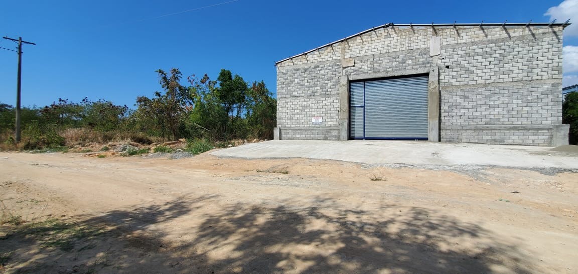 otros inmuebles - Nave Industrial en Alquiler en PRADOS DEL ESTE
 0