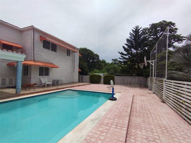 casas vacacionales y villas - ▶️Se Vende Casa Tipo Villa de 2 Niveles con Piscina en Boca Chica📍🏡🌴☀️3000mts 1