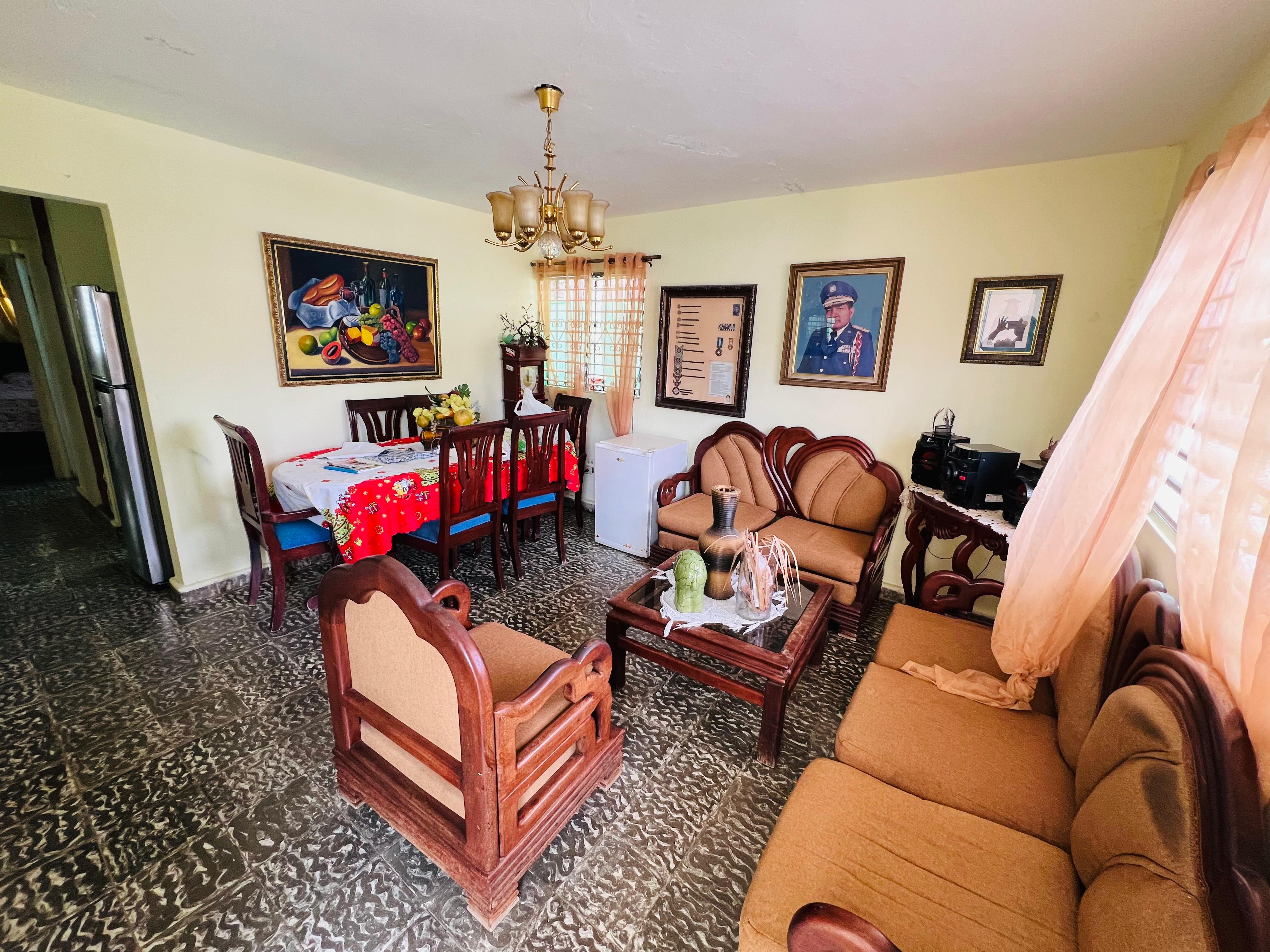 casas - VENDO casa en Juan Pablo Duarte SANTO DOMINGO ESTE 5