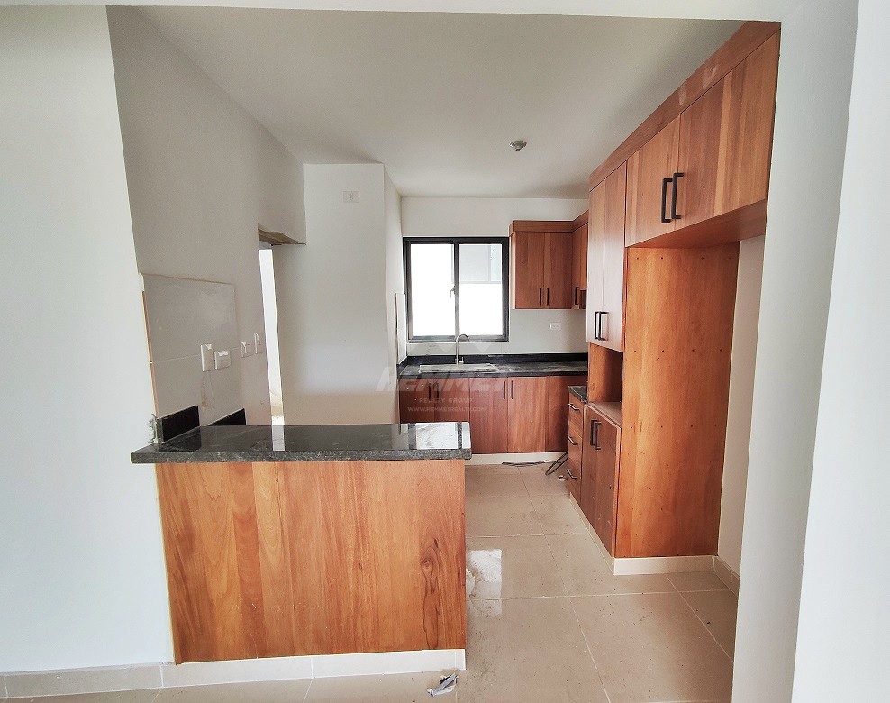 apartamentos - TORRE CON GIMNASIO Y PISCINA PROXIMO PUCMM SANTIAGO  1