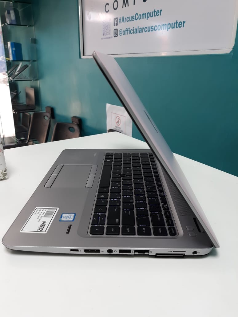 computadoras y laptops - Laptop, HP EliteBook 840 G3 (touch) / 6th Gen, Intel Core i5 / 8GB DDR4 / 128GB  5