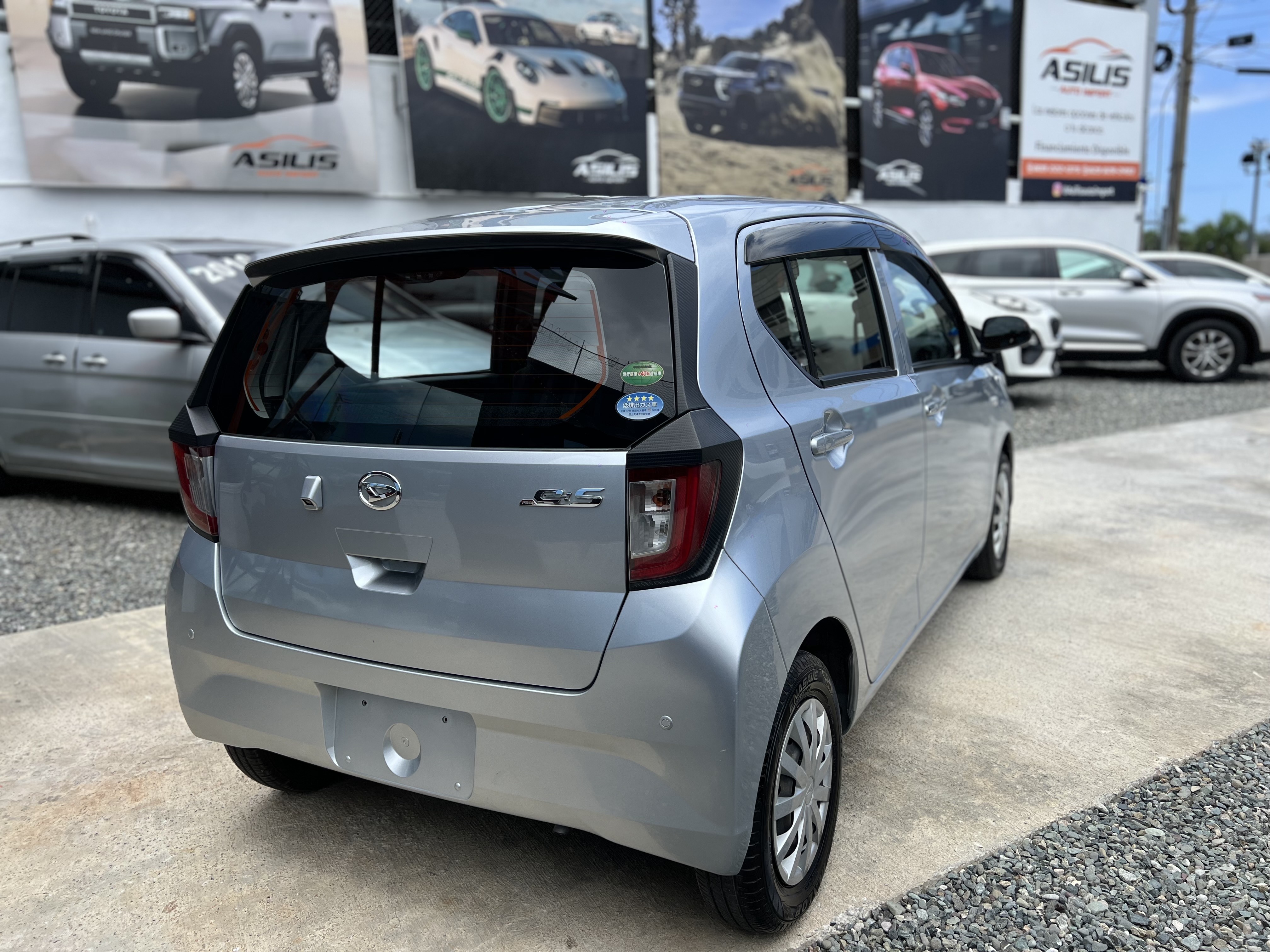 carros - Daihatsu Mira 2018  3